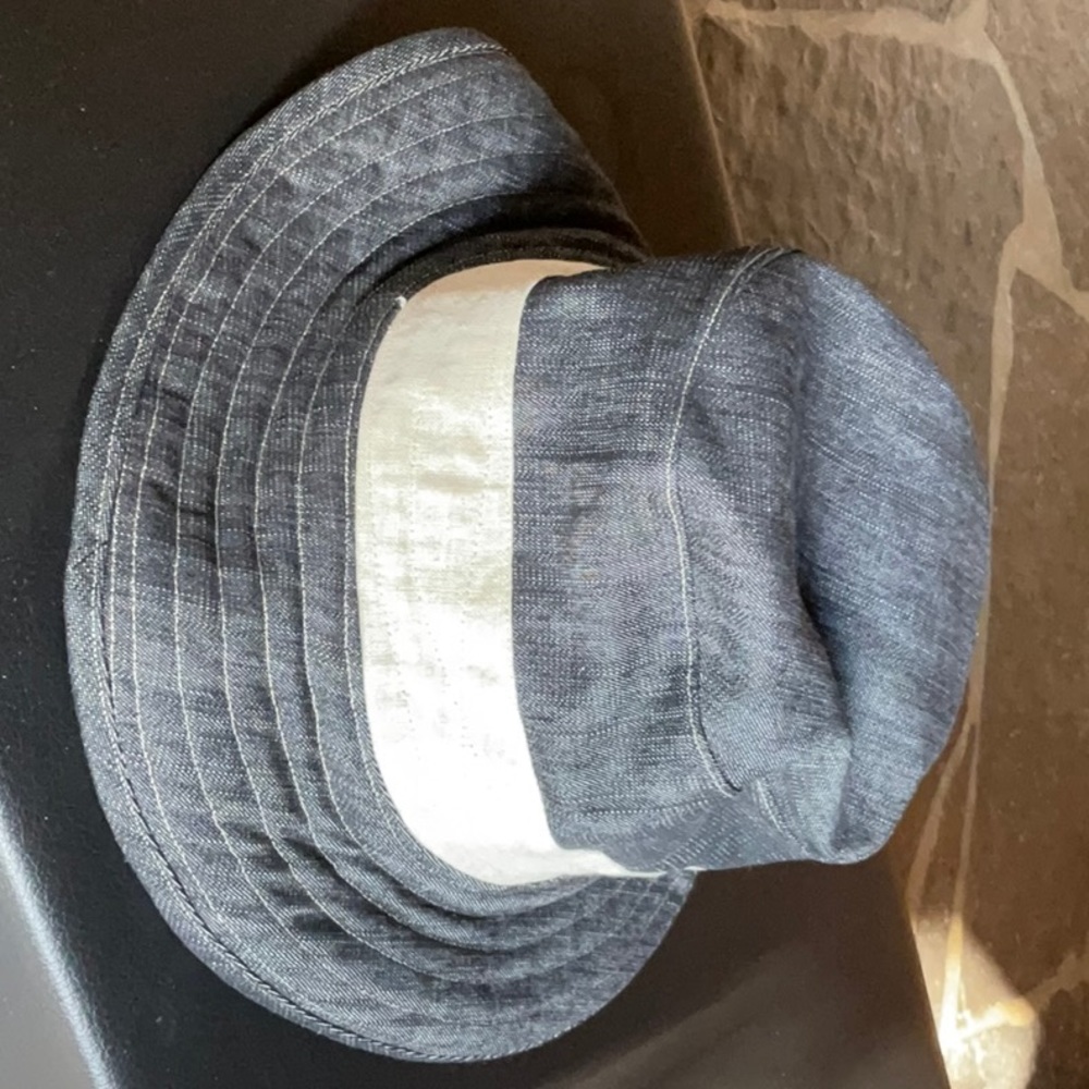 Reversible Floppy Hat
